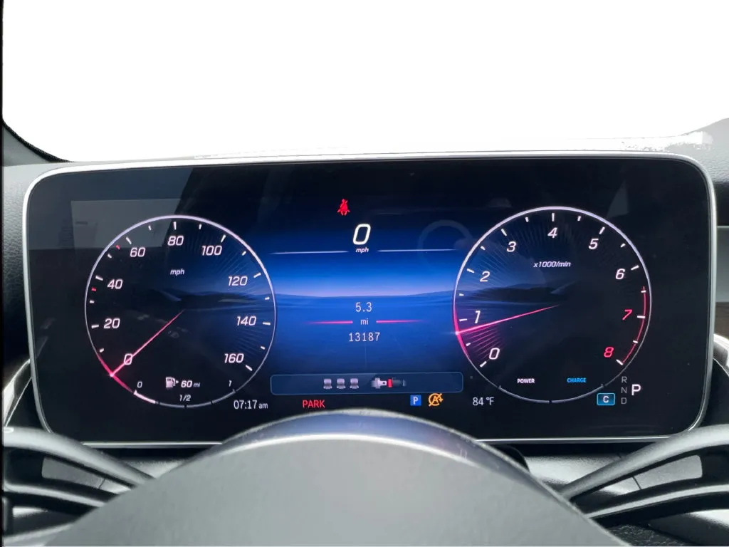 Mercedes-Benz GLC photo 40