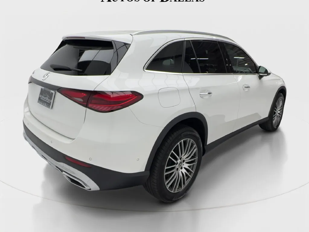 Mercedes-Benz GLC photo 8