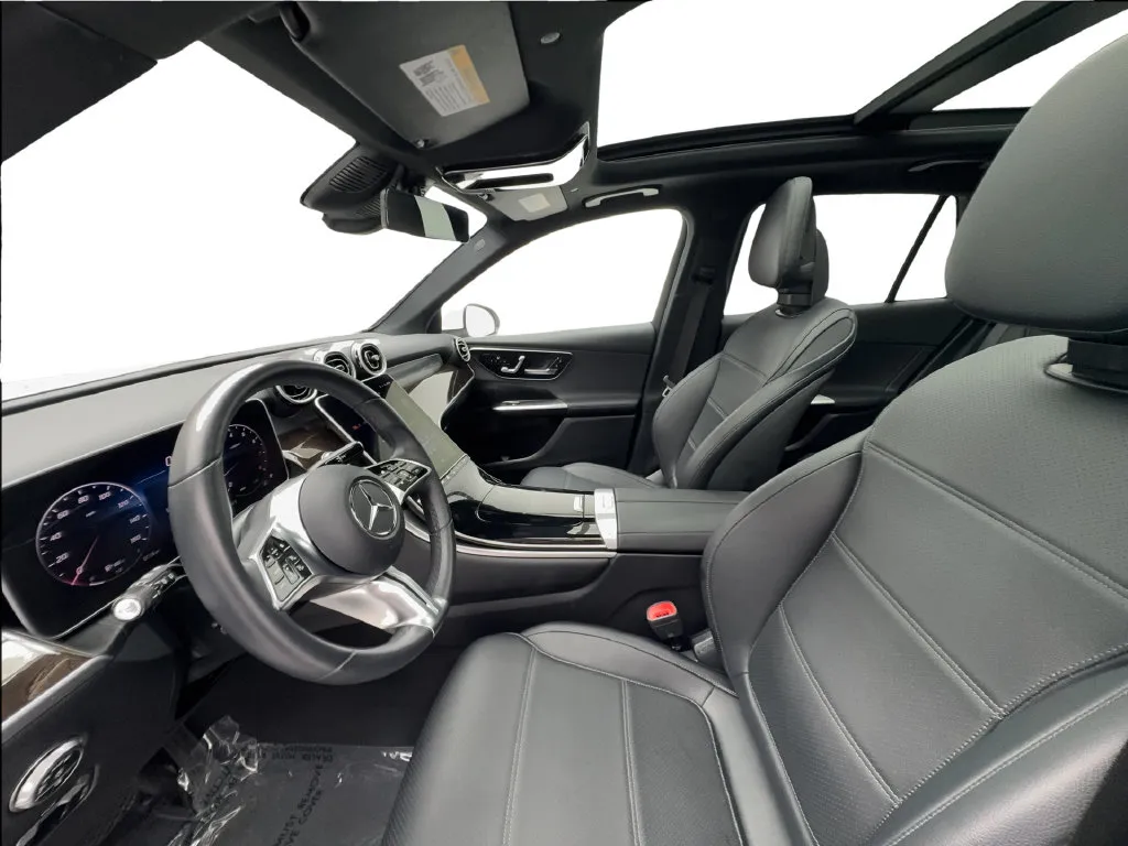 Mercedes-Benz GLC photo 22