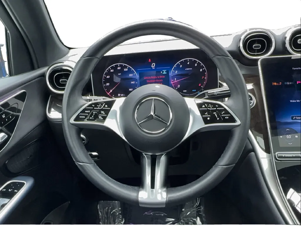 Mercedes-Benz GLC photo 37