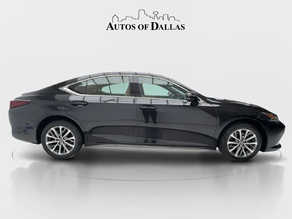 Lexus ES photo 7
