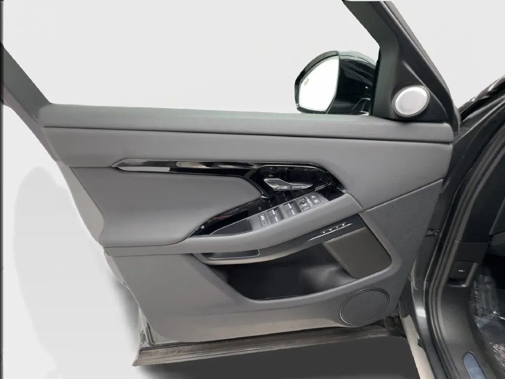 Land Rover Range Rover Evoque photo 25