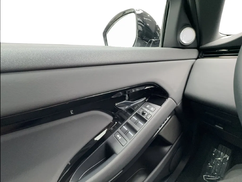 Land Rover Range Rover Evoque photo 51