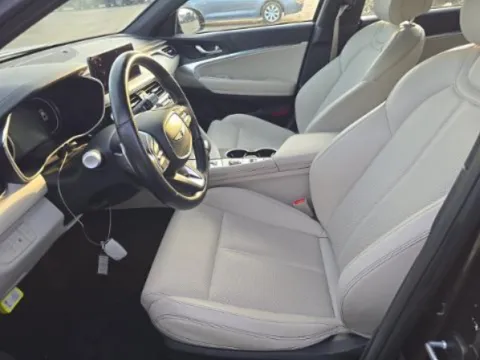 More photos of 2025 Genesis G70 2.5T at Autos of Dallas - Plano, TX
