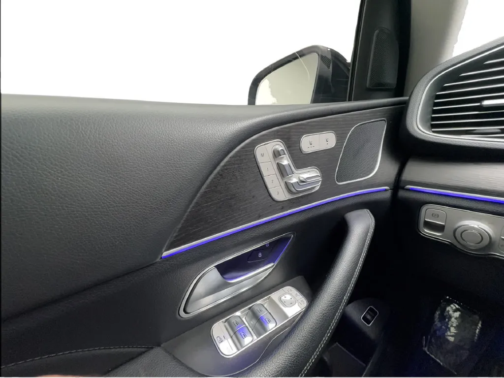 Mercedes-Benz GLE photo 49