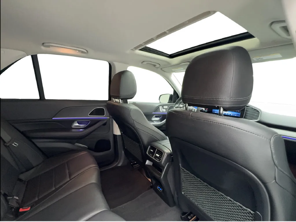 Mercedes-Benz GLE photo 29