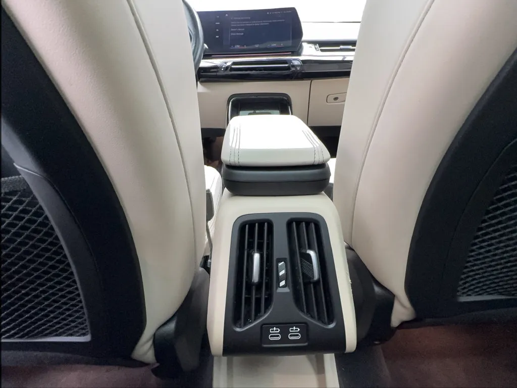 BMW X1 photo 42
