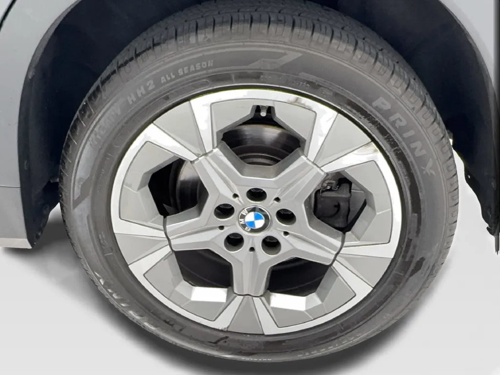 BMW X1 photo 14