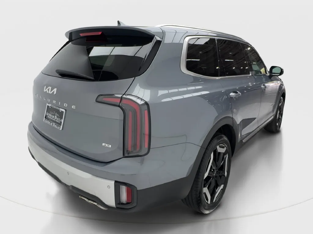 Kia Telluride photo 8