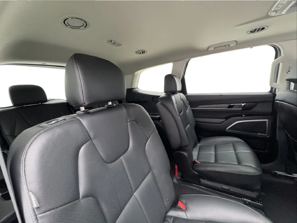 Kia Telluride photo 32