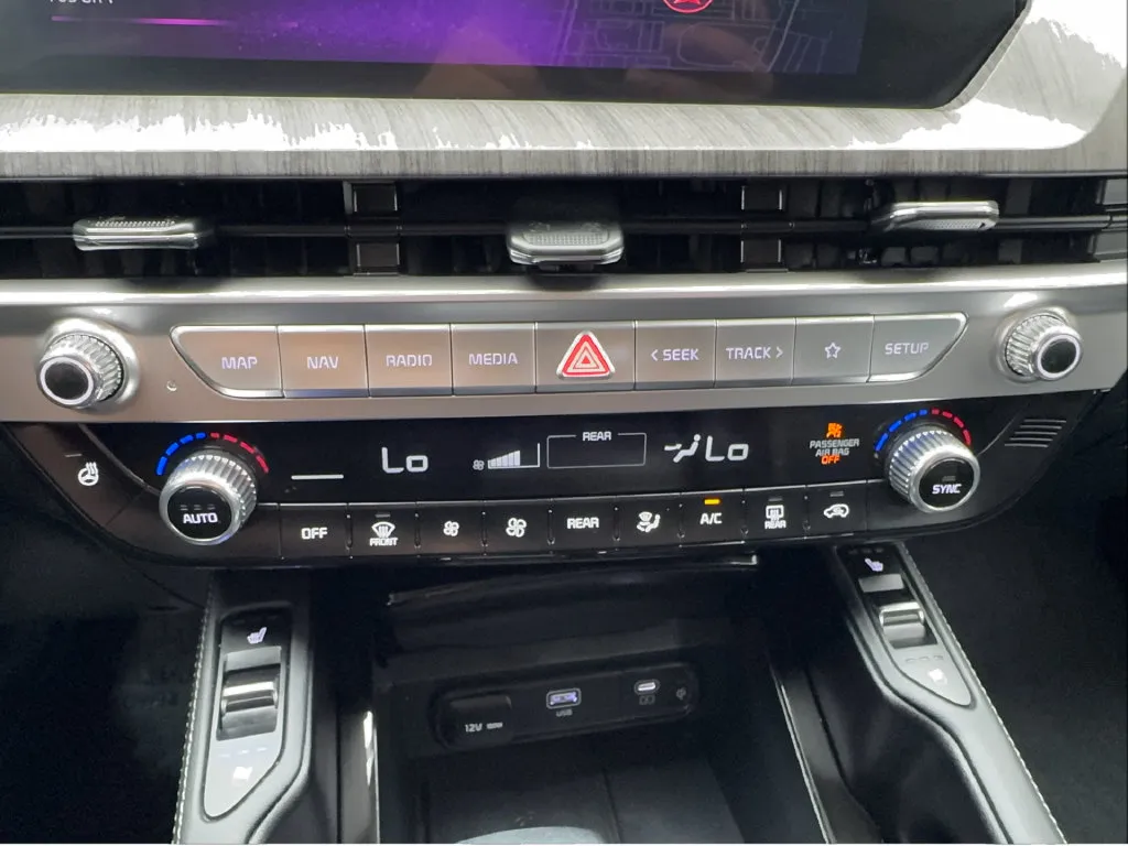 Kia Telluride photo 52