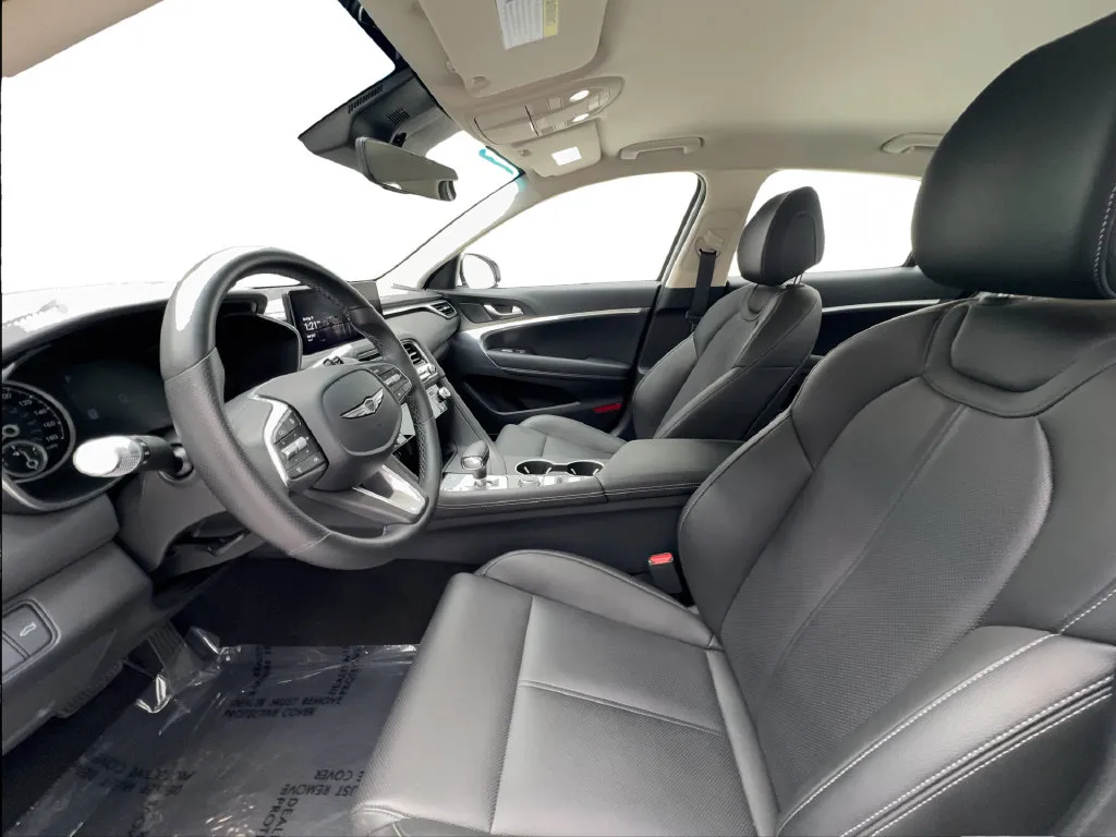 Genesis G70 photo 21