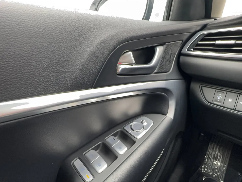 Genesis G70 photo 49