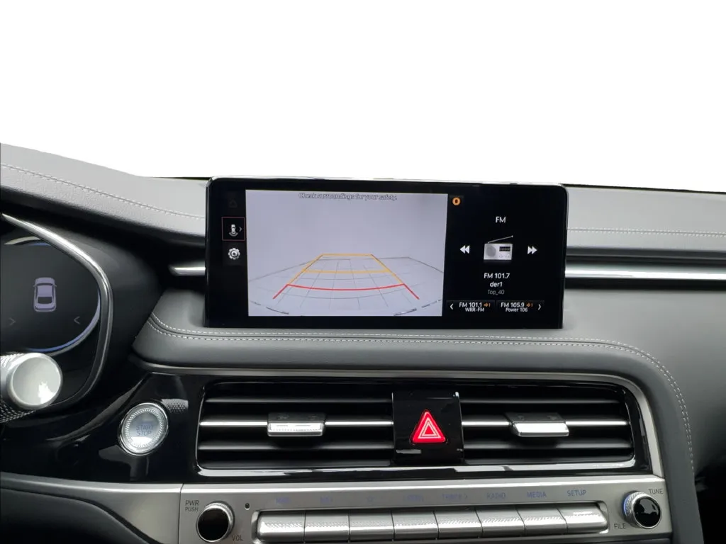 Genesis G70 photo 56