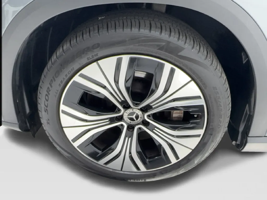 Mercedes-Benz EQE photo 14
