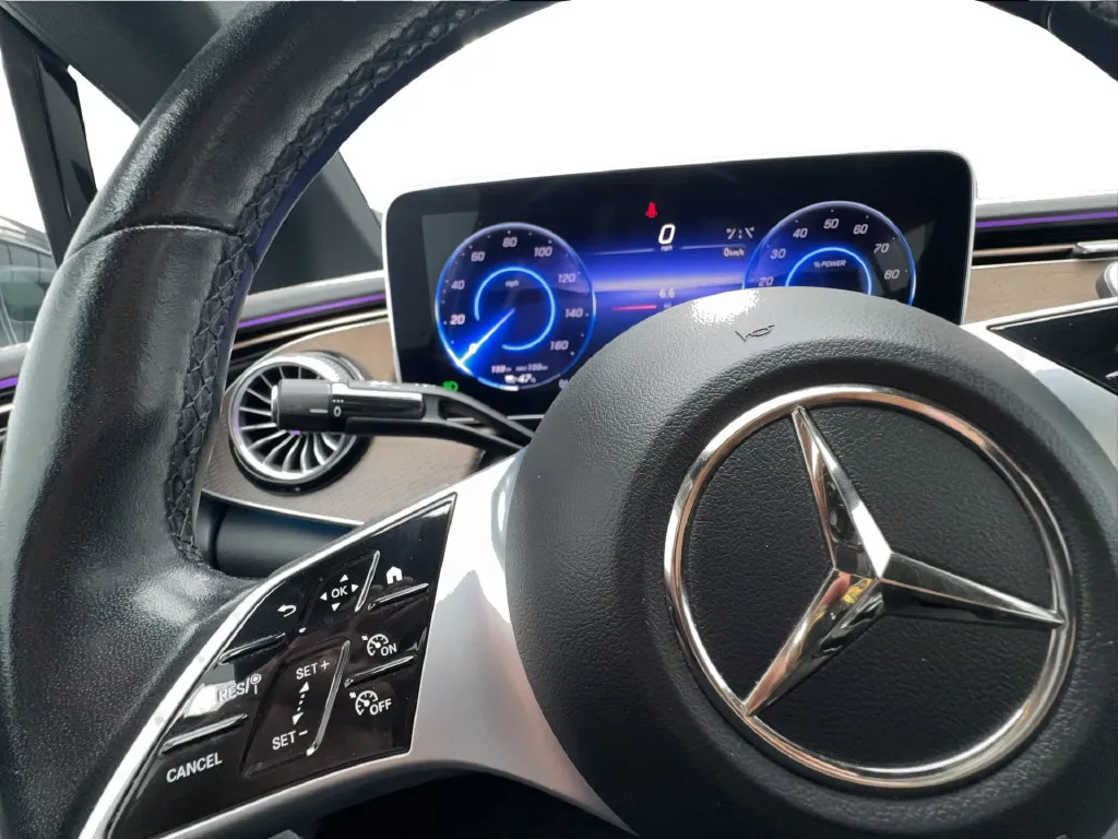 Mercedes-Benz EQE photo 45
