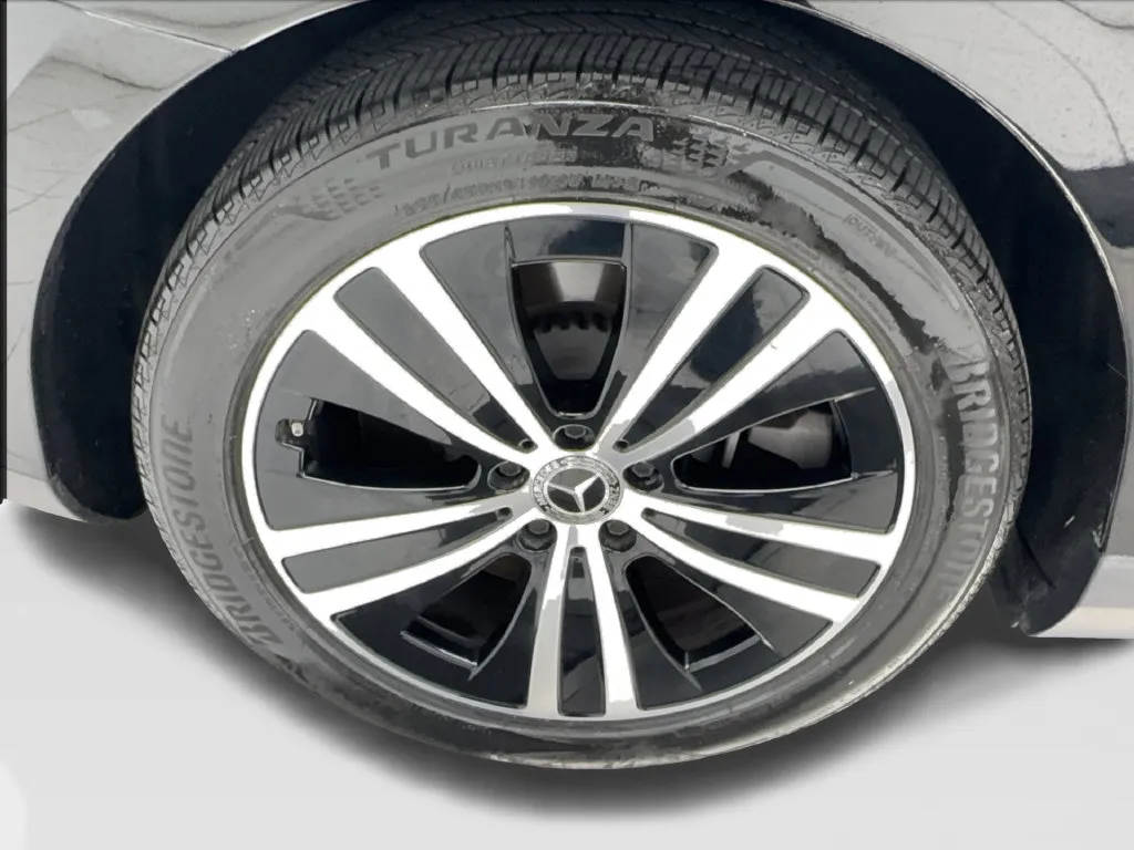 Mercedes-Benz EQE photo 18