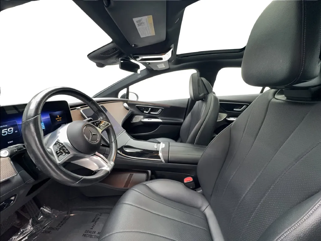 Mercedes-Benz EQE photo 21