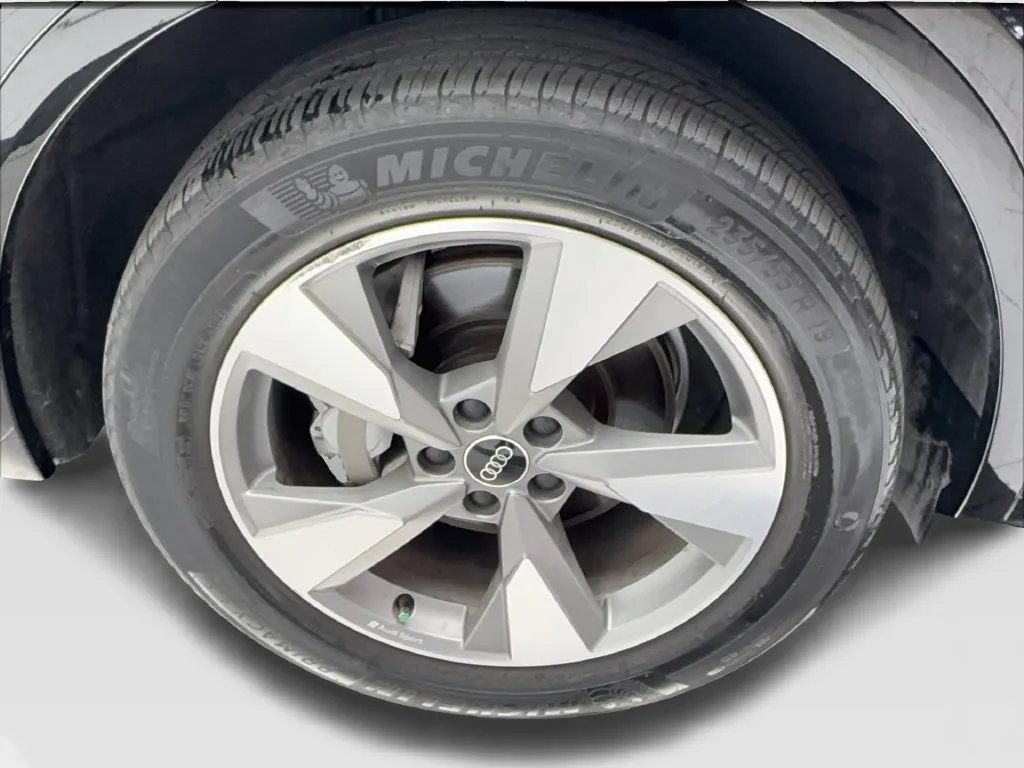 Audi Q5 photo 16