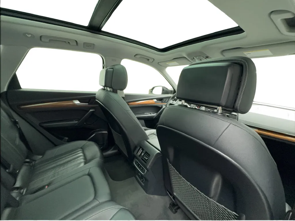 Audi Q5 photo 29