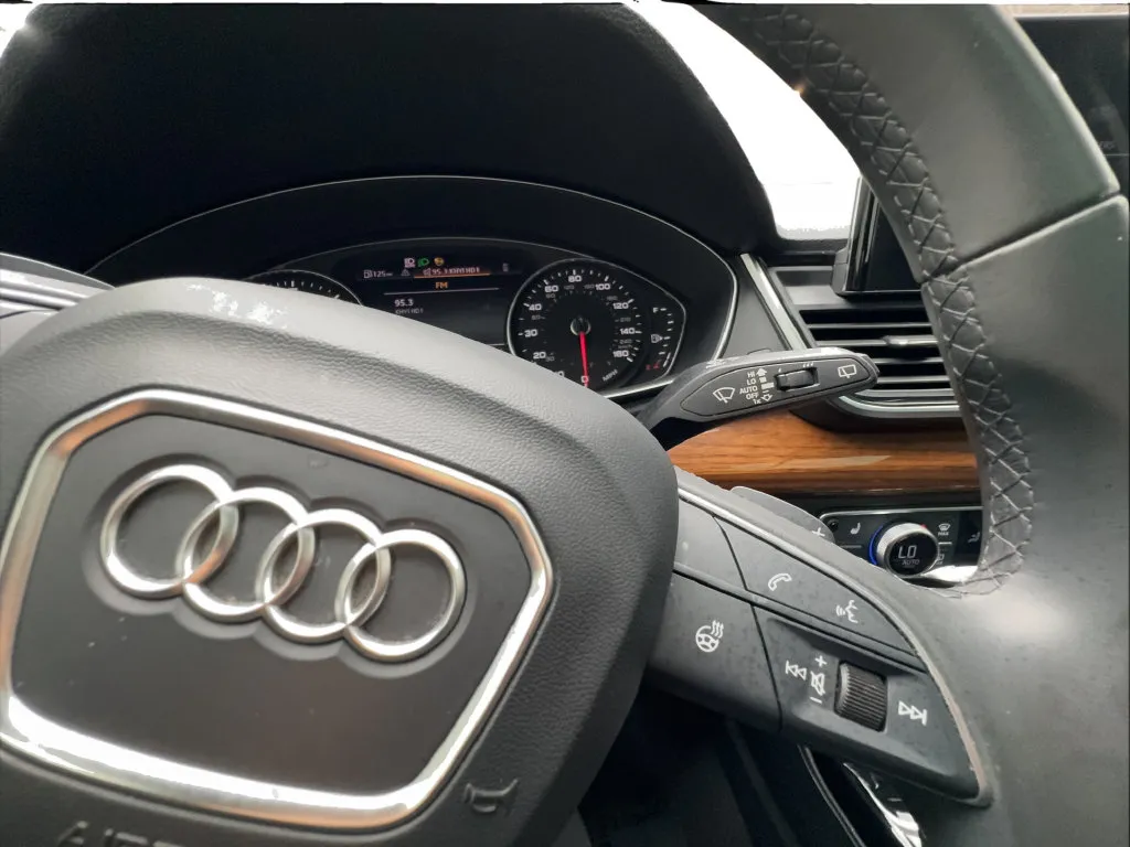 Audi Q5 photo 43