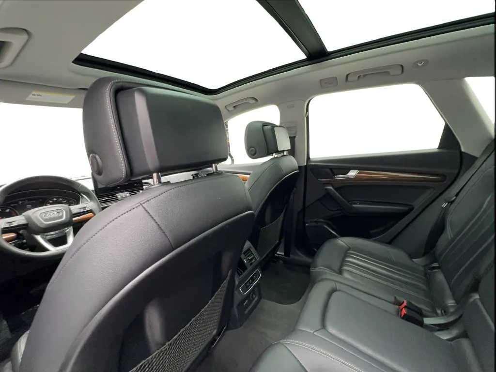 Audi Q5 photo 26