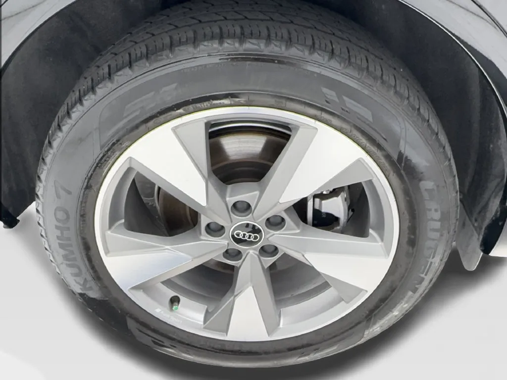Audi Q5 photo 18