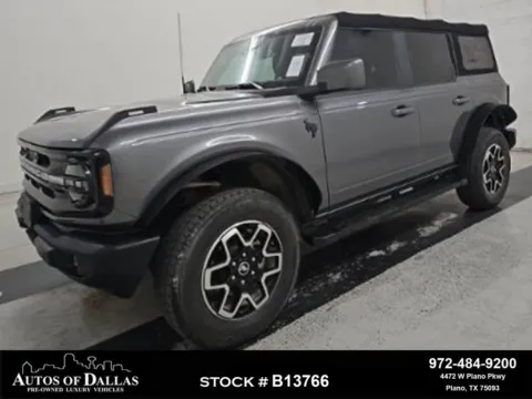 Gray 2022 Ford Bronco Outer Banks for sale in Plano, TX