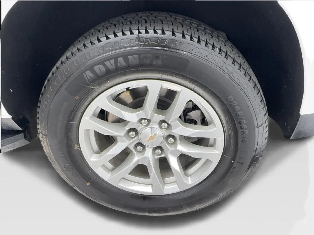Chevrolet Tahoe photo 12