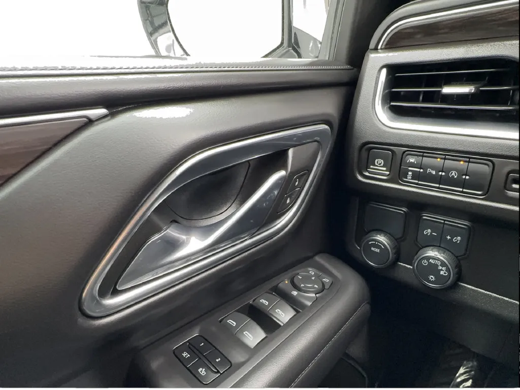 Chevrolet Tahoe photo 50