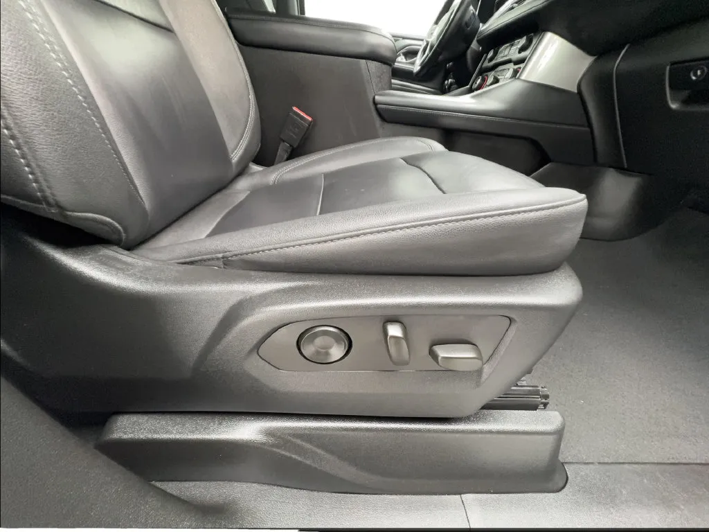 Chevrolet Tahoe photo 34