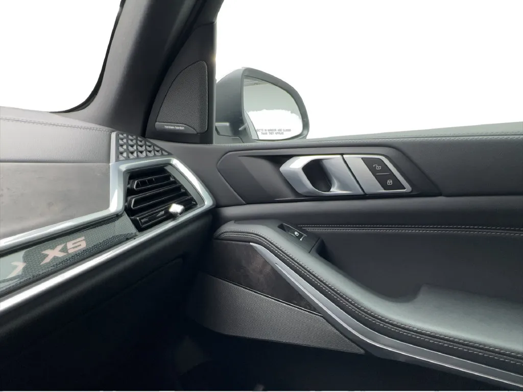 BMW X5 photo 50
