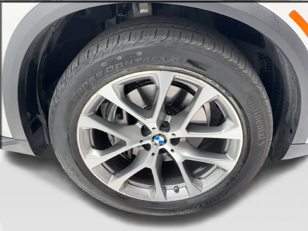 BMW X5 photo 16