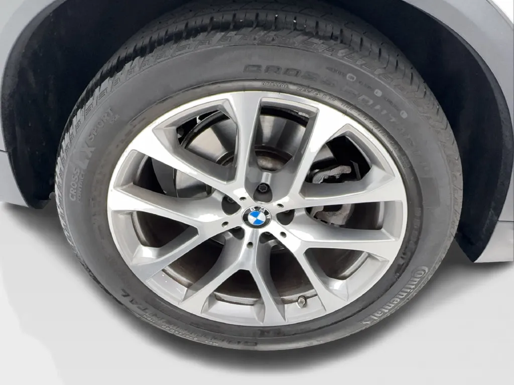 BMW X5 photo 18