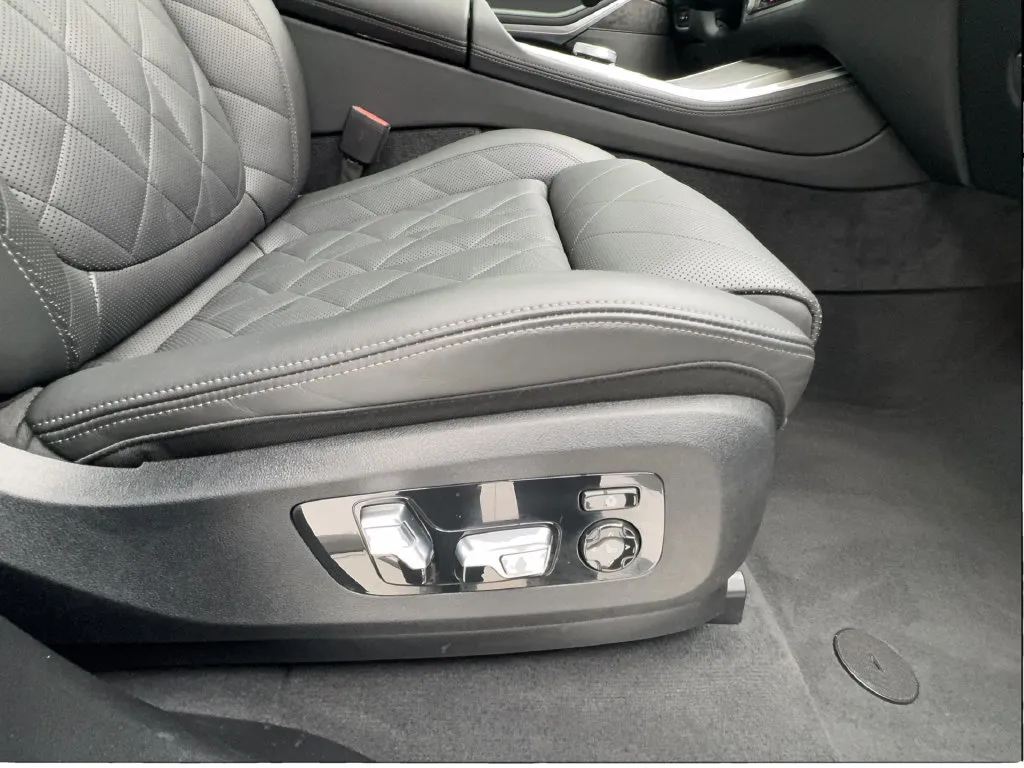BMW X5 photo 35