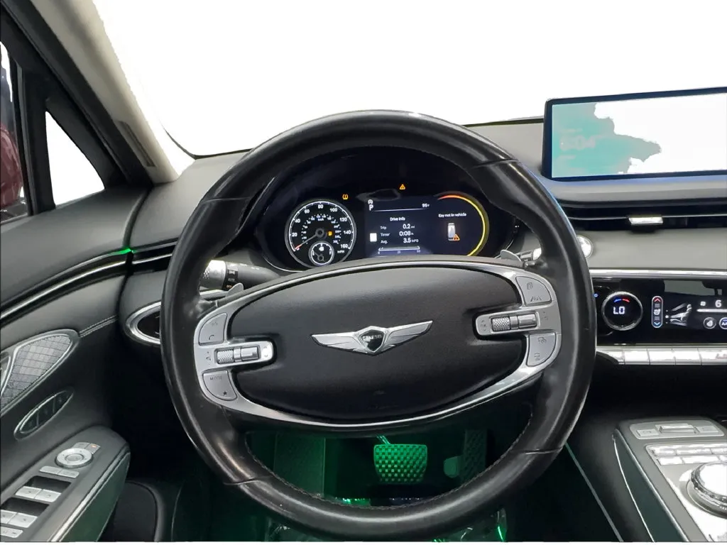 Genesis GV70 photo 41
