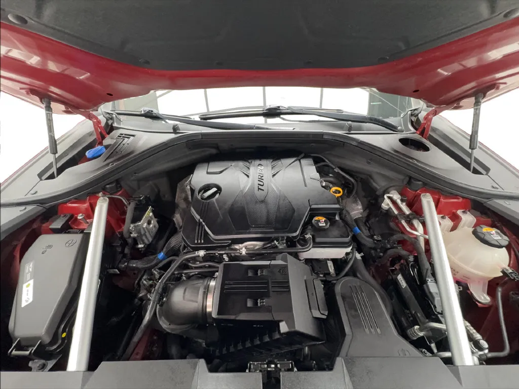 Genesis GV70 photo 20