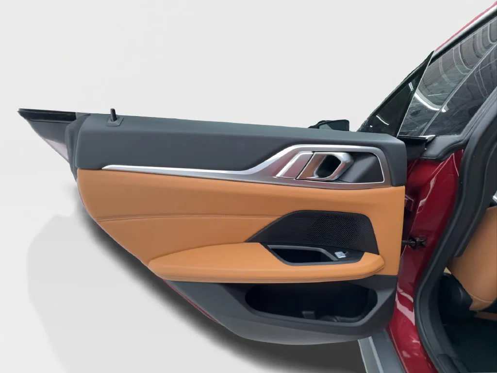 BMW i4 photo 29