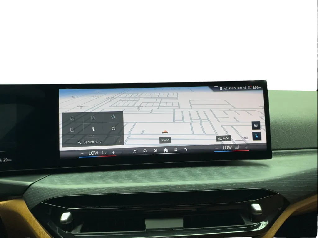 BMW i4 photo 55