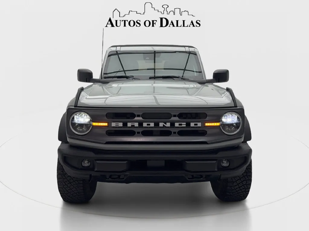 Ford Bronco photo 4