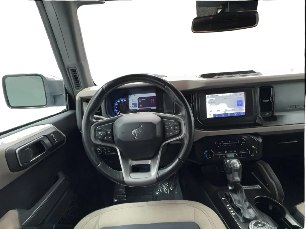 Ford Bronco photo 36