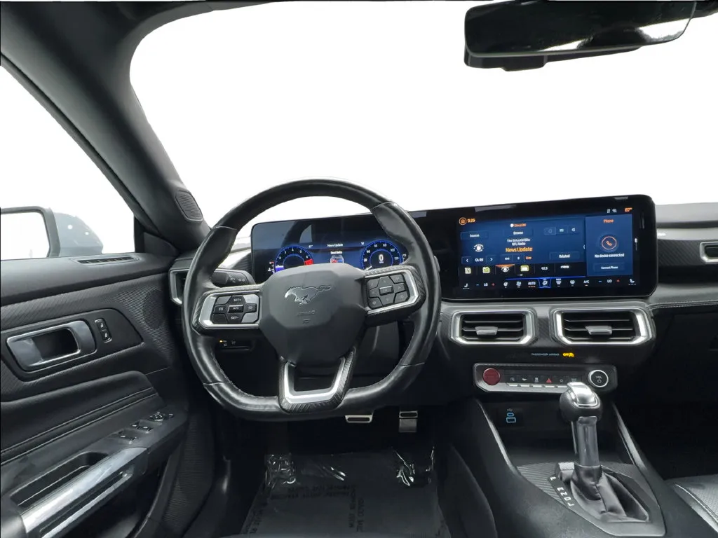 Ford Mustang photo 32