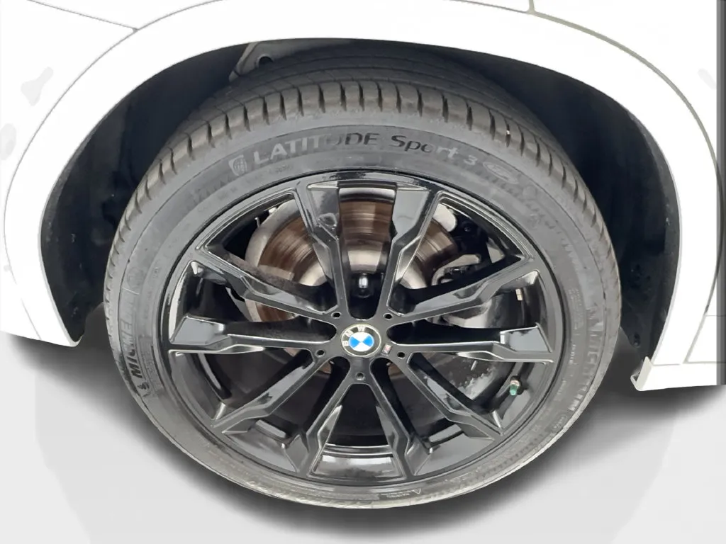 BMW X3 photo 18