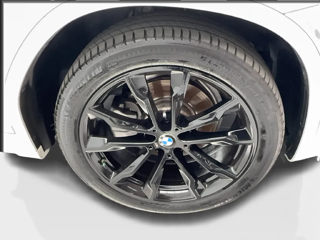 BMW X3 photo 16