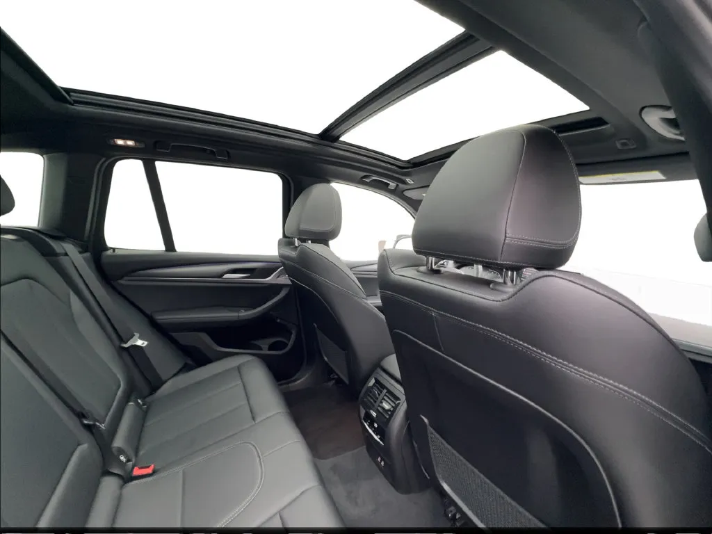BMW X3 photo 30