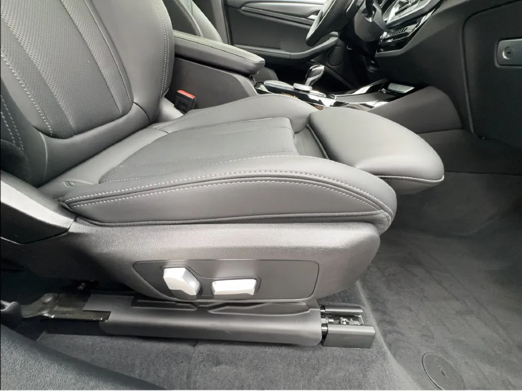 BMW X3 photo 35