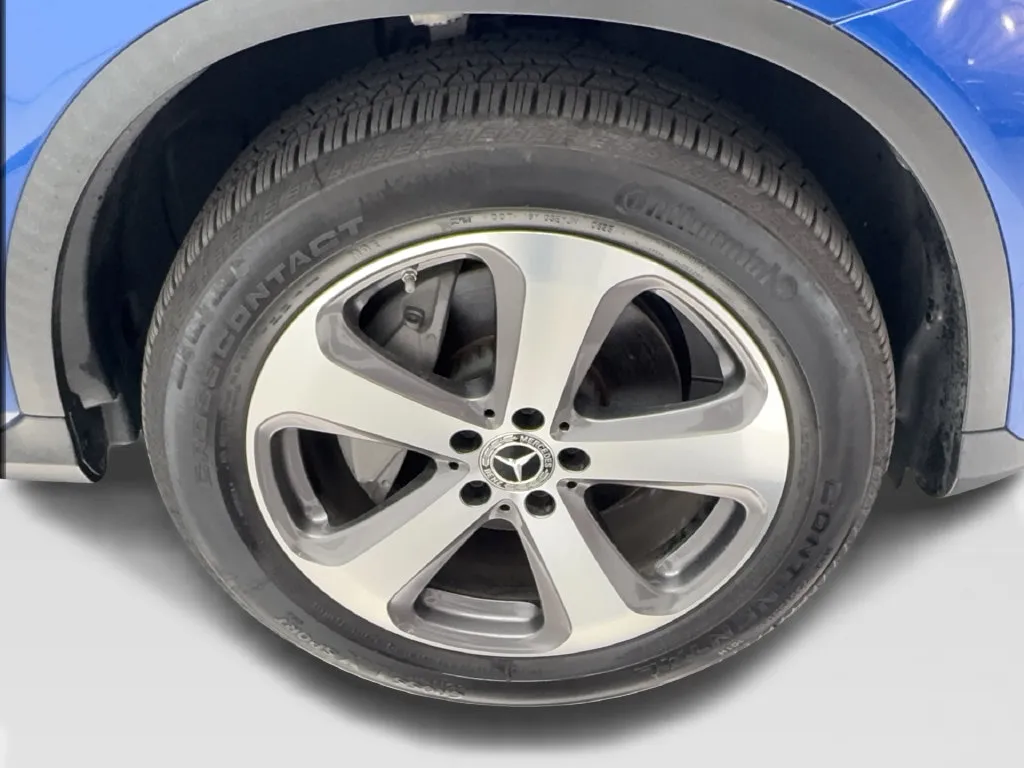 Mercedes-Benz GLC photo 15