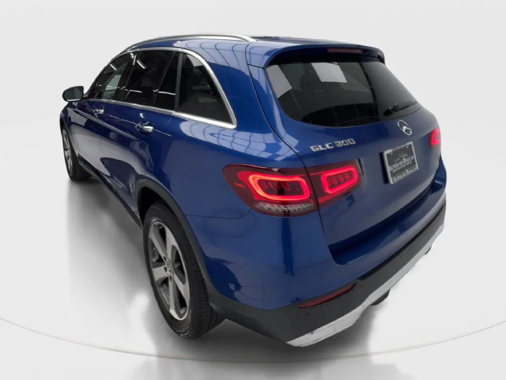 Mercedes-Benz GLC photo 11