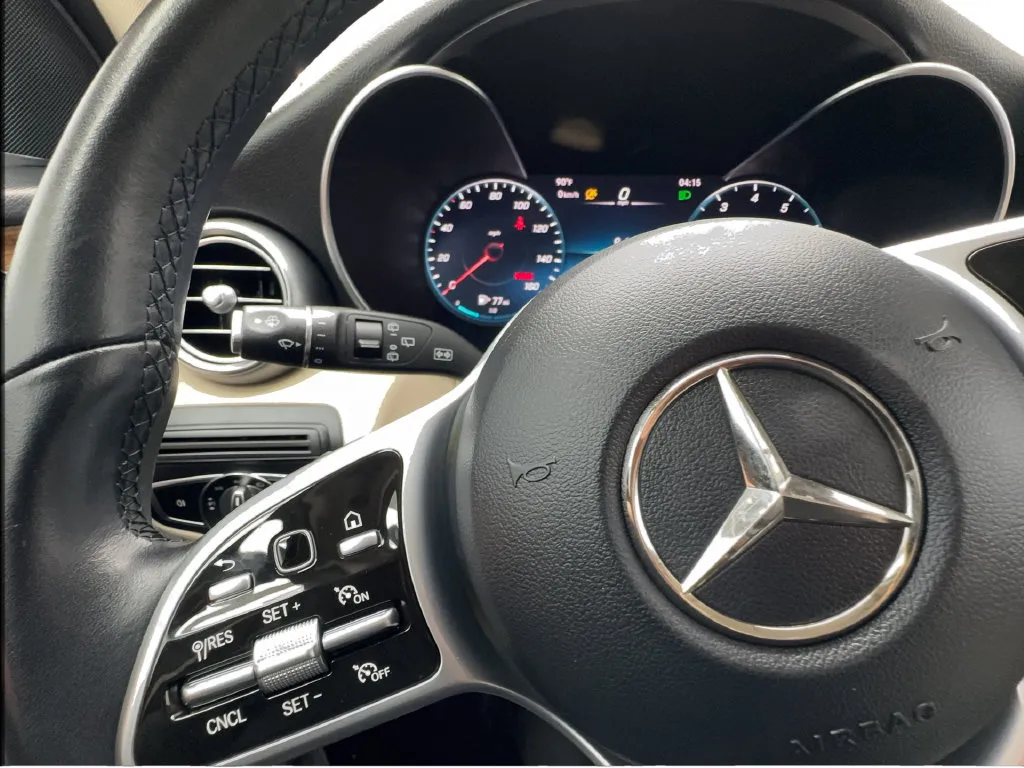 Mercedes-Benz GLC photo 43