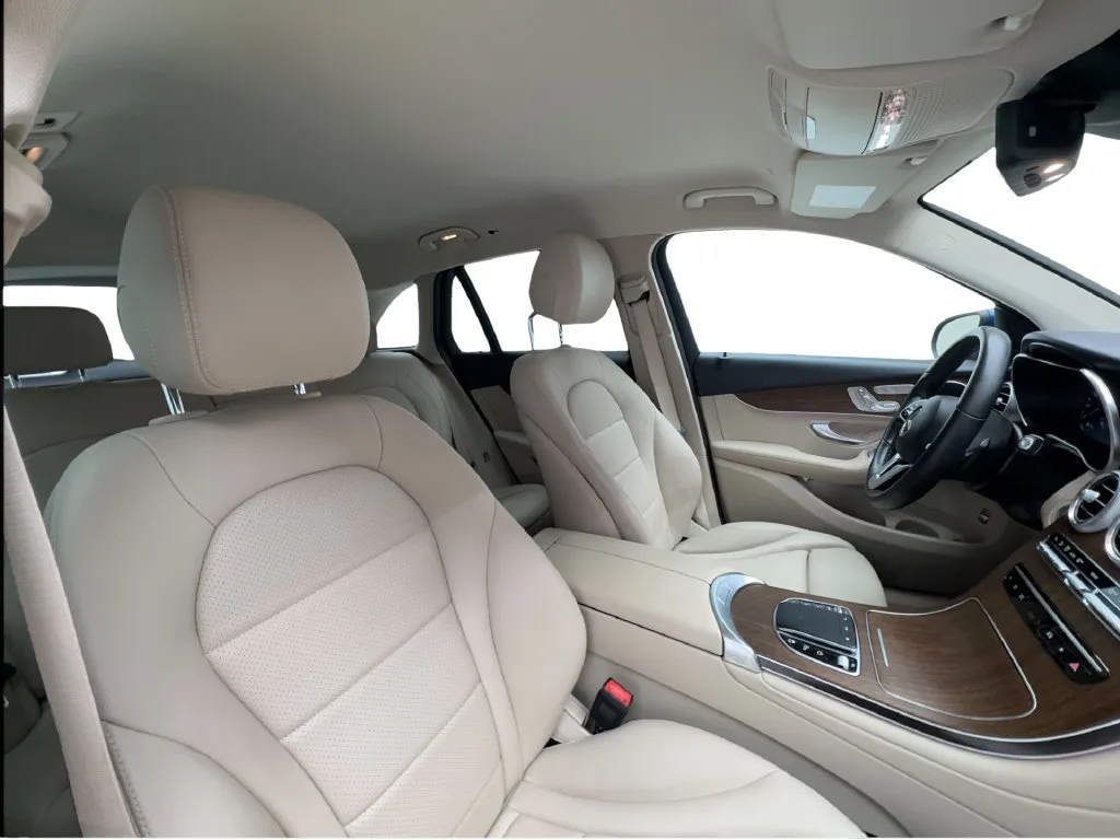 Mercedes-Benz GLC photo 30